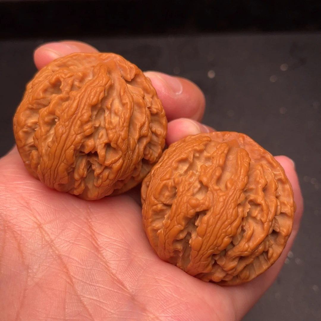 秦岭野生文玩核桃