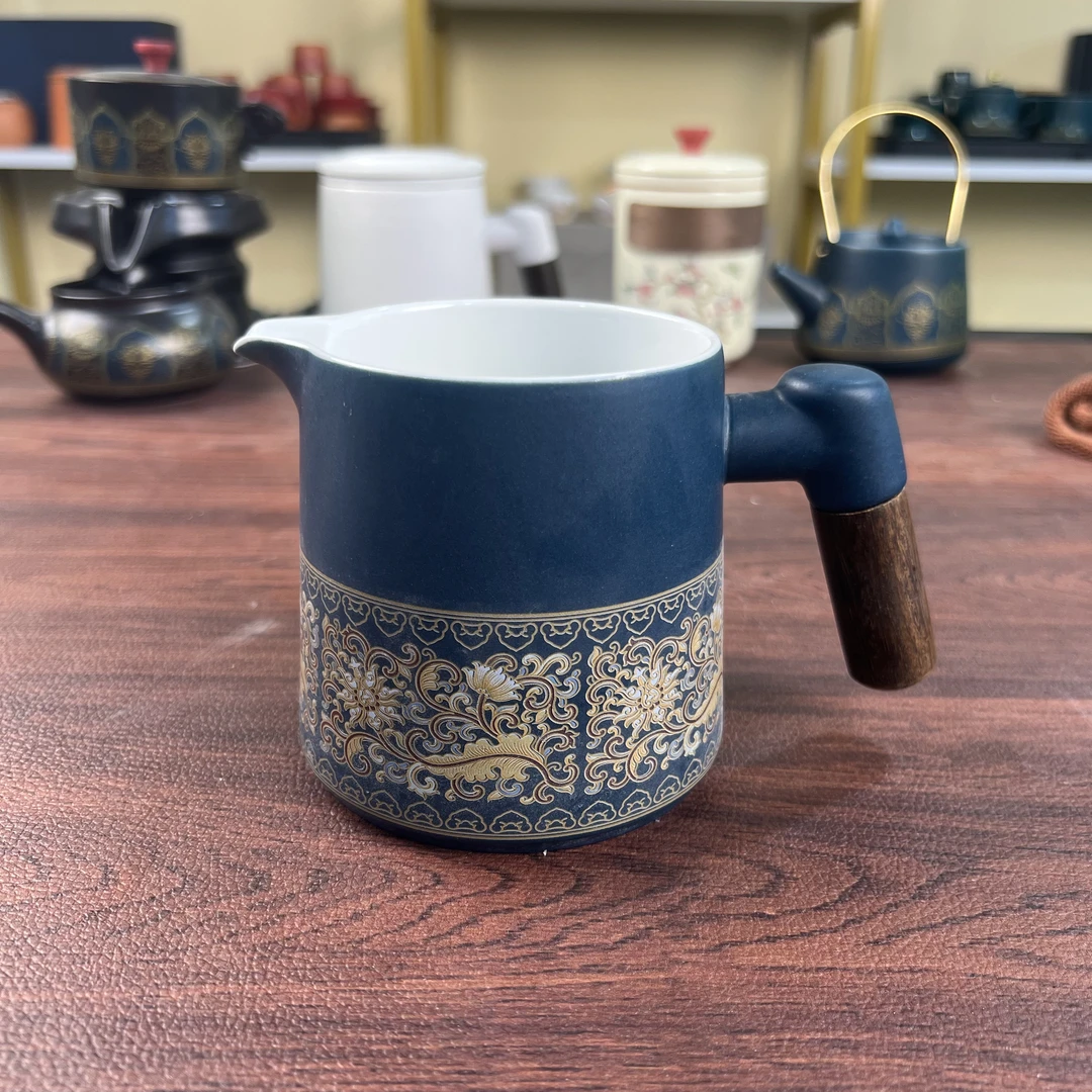 11 蓝缠枝莲木柄套杯X高档手工家用创意