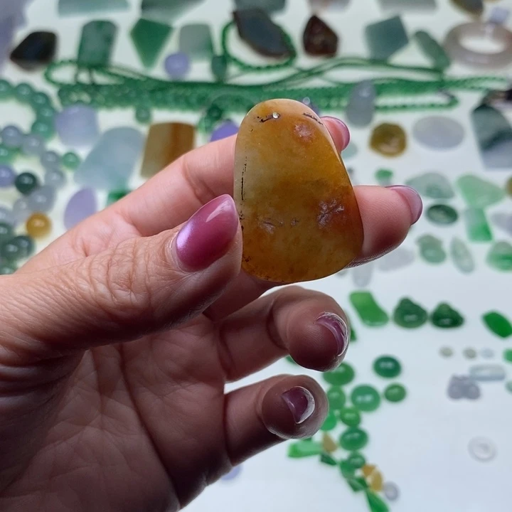 翡翠未镶嵌挂件天然翡翠