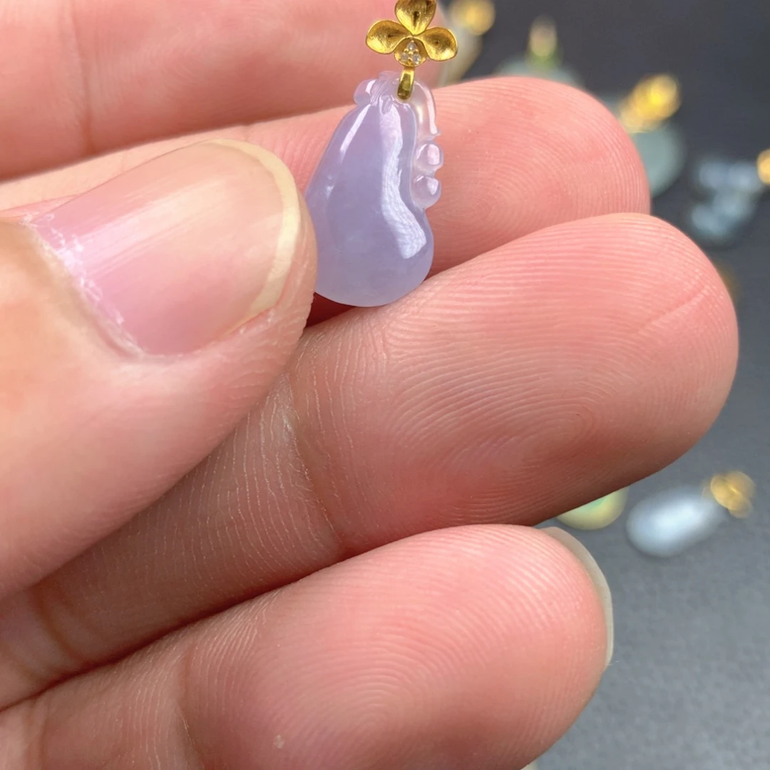 【闪购商品】颈饰18K金镶嵌翡翠翡翠