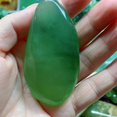 蛇纹石玉未镶嵌手把件