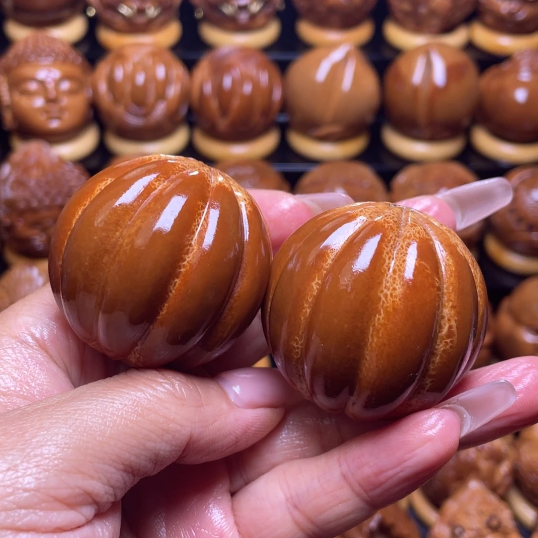 蓝***～橄榄核把件巴西大橄榄