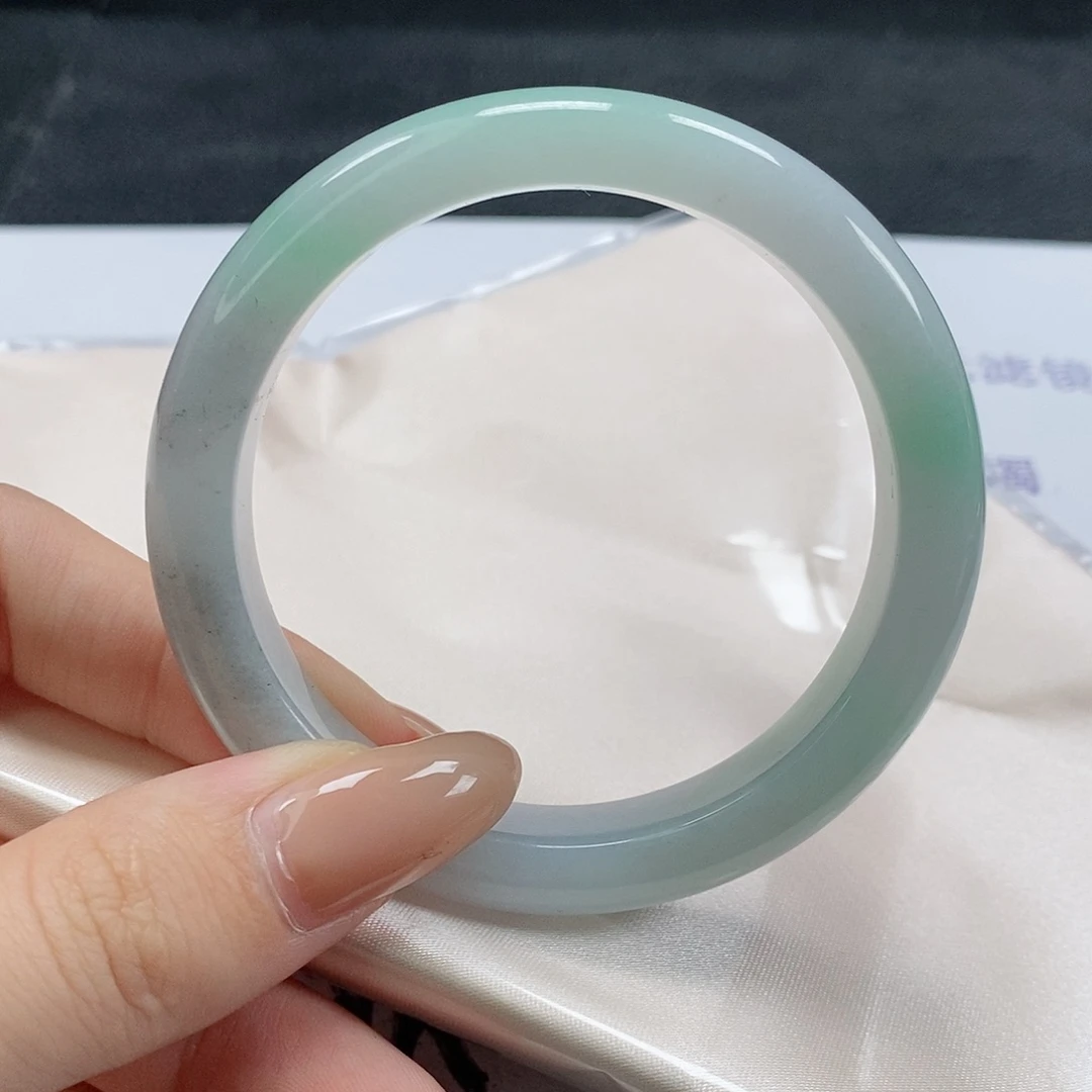 【闪购商品】翡翠手镯未镶嵌374号