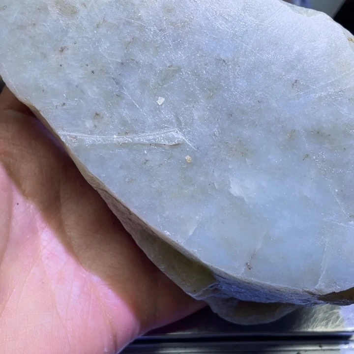 和田玉未镶嵌珠宝半成品