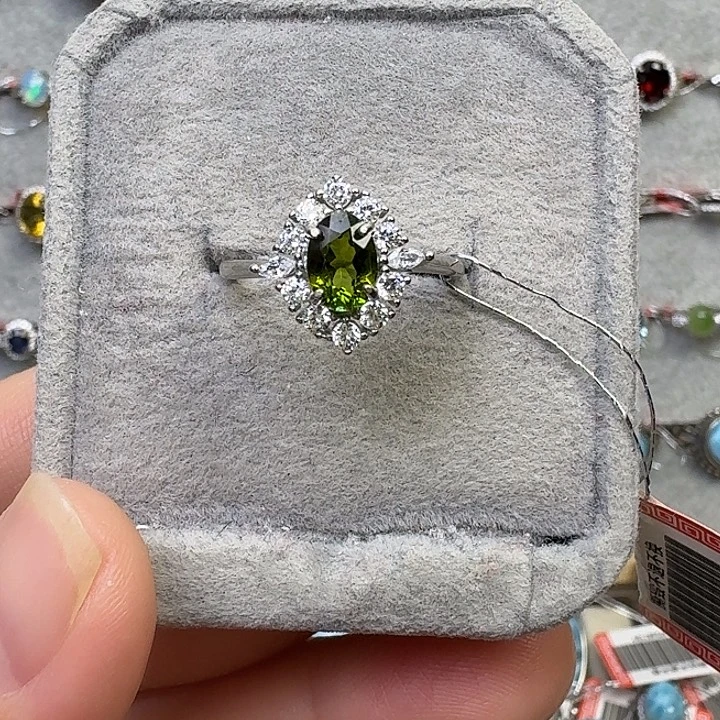 银S925镶嵌戒指水晶