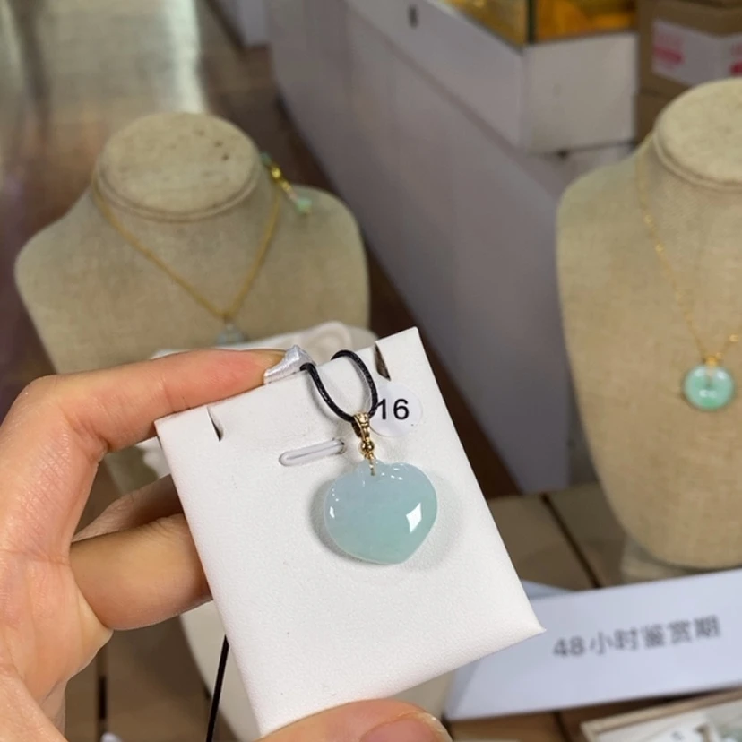 【闪购商品】颈饰未镶嵌翡翠