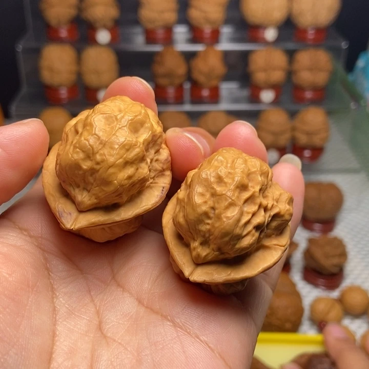 文玩核桃把件金玉满堂50