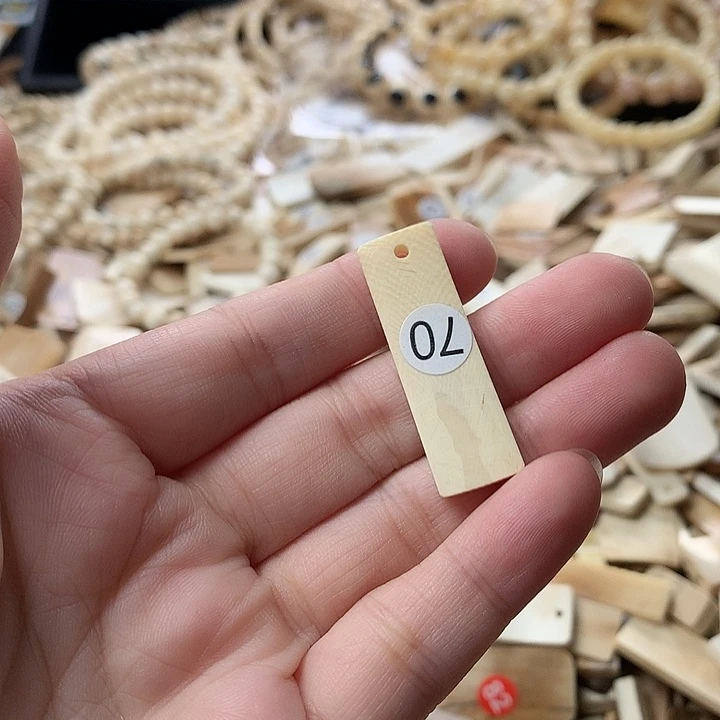 泥塑不打孔联系客服