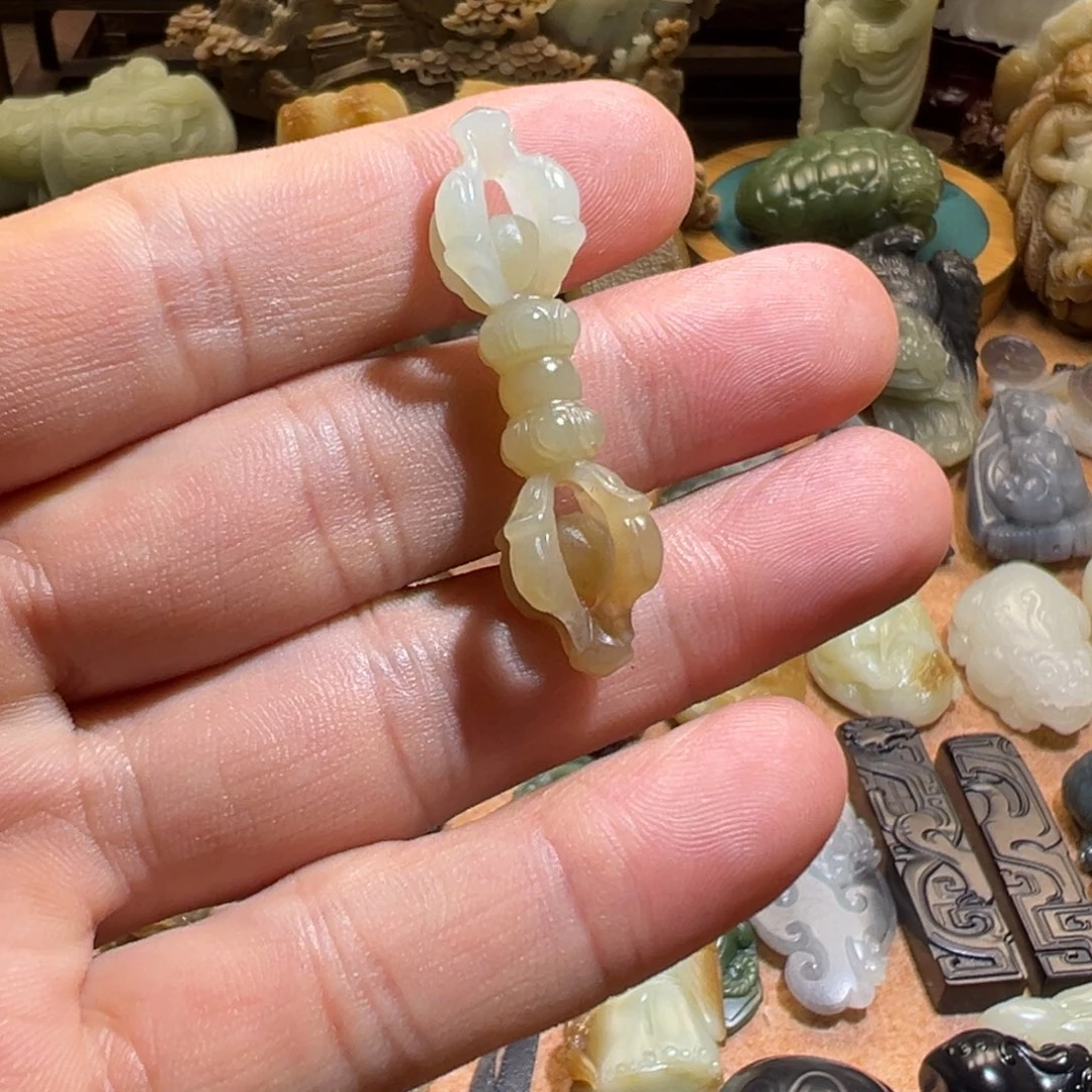 和田玉未镶嵌吊坠(不含链)