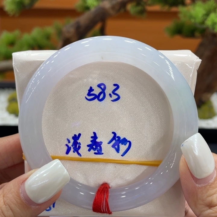 翡翠未镶嵌手镯缅甸翡翠