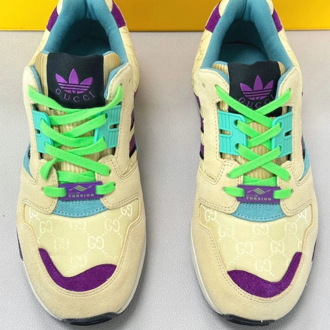 未使用 GUCCI/古驰 2591225阿迪达斯联名款39码