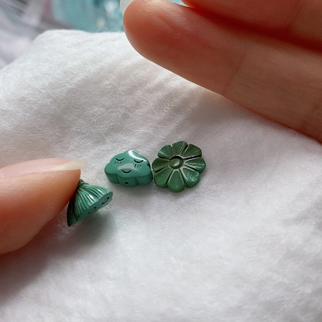 南红玛瑙未镶嵌珠宝奇石