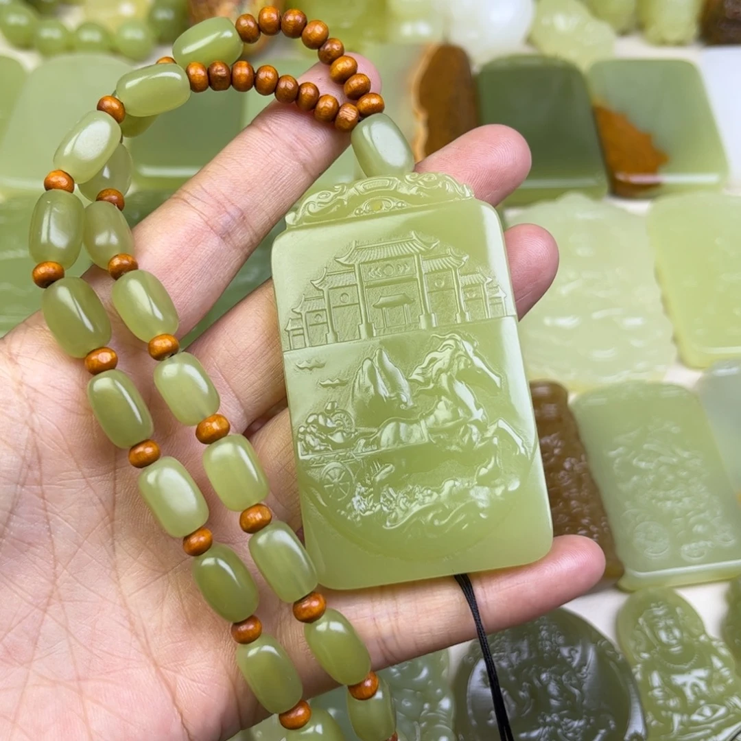 用***8新疆昆仑山料小马