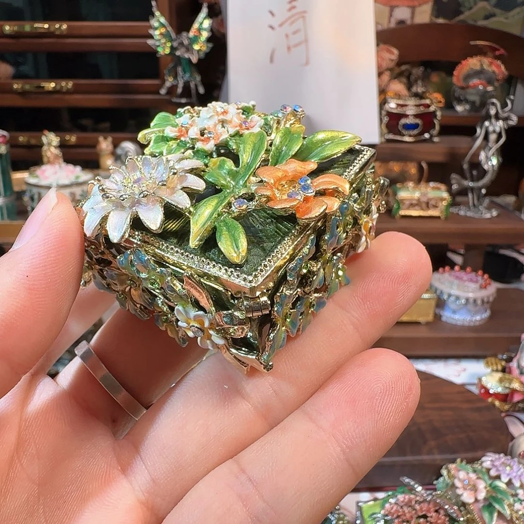 手工制品请勿吹毛求疵