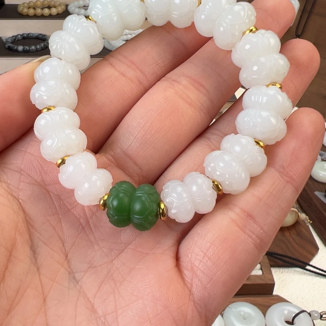 和田玉（白玉）未镶嵌颈饰46.8g