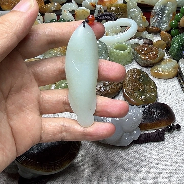 期***盼和田玉未镶嵌挂件