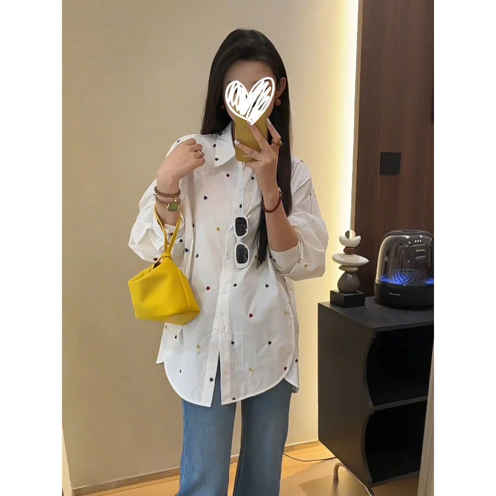 宽松慵懒风长袖设计感小众洋气独特别致上衣高级感白色刺绣衬衫女