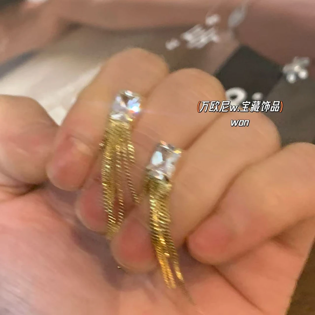 925银合成锆石耳饰 CHANGE x 韩剧小姐耳饰 百搭长款设计感弧E627