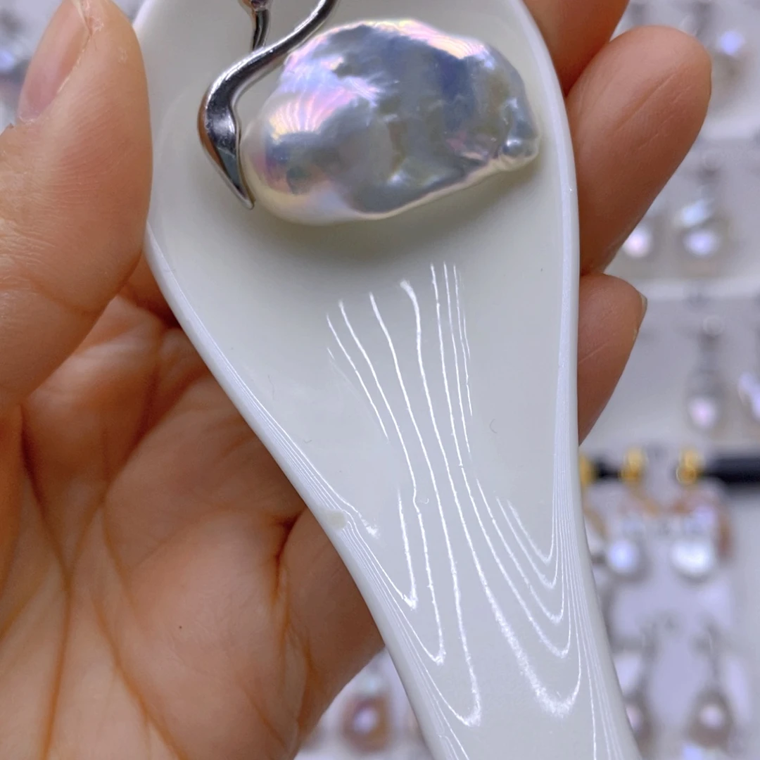 小***溪颈饰未镶嵌淡水珍珠