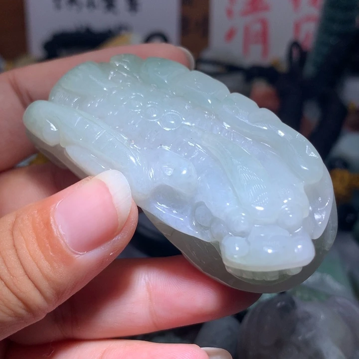 翡翠未镶嵌颈饰保真天然A货翡翠