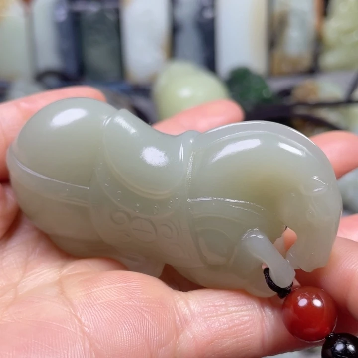 和田玉未镶嵌挂件