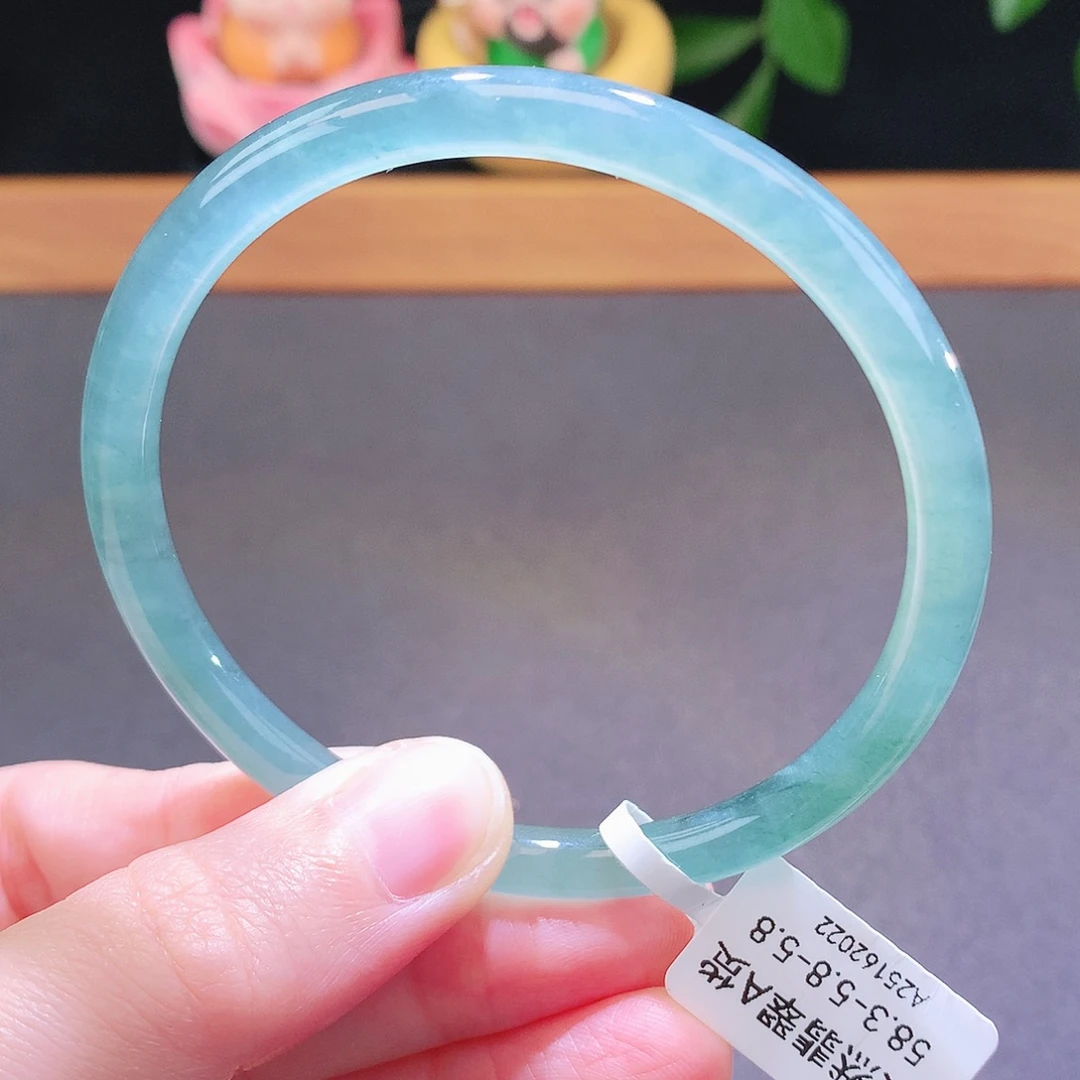 翡翠未镶嵌手镯天然翡翠