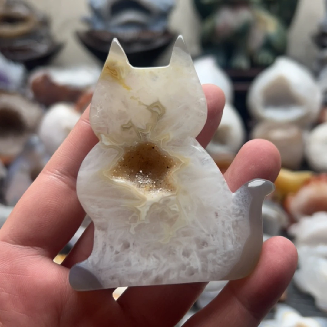 天然水晶玛瑙晶洞猫片