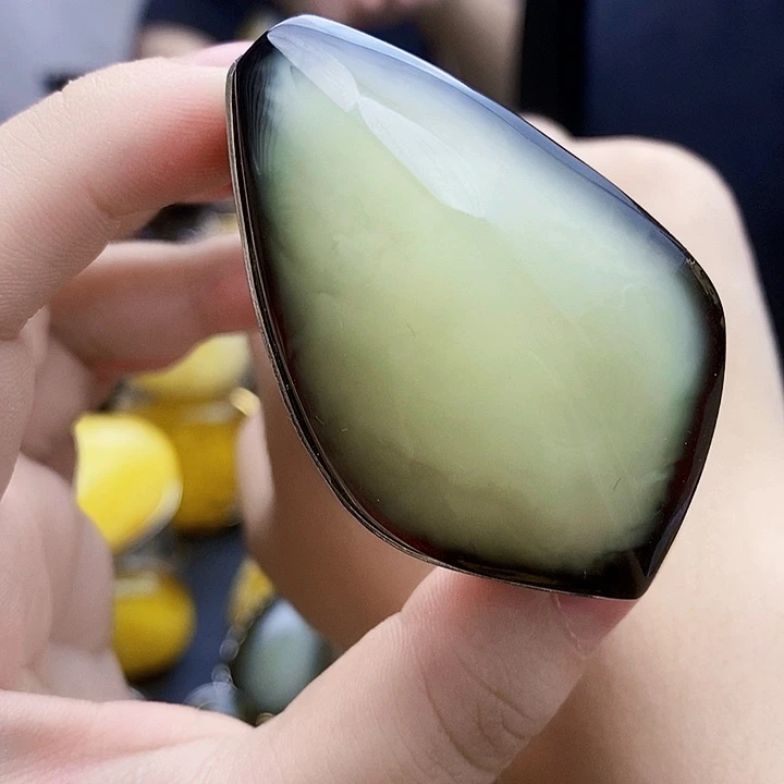 银S925镶嵌琥珀裸石?****?手镯