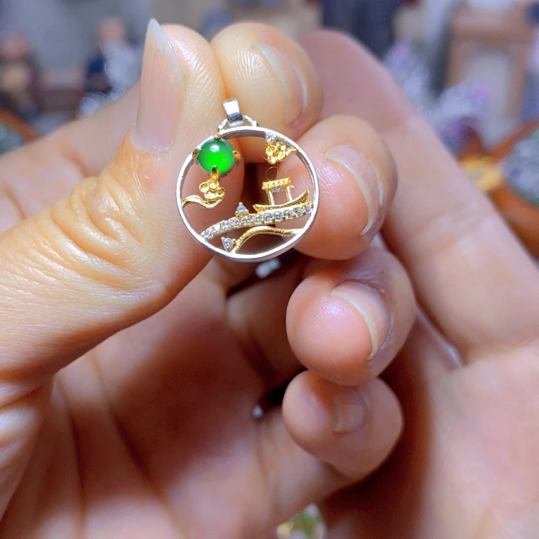 翡翠耳钉银S925镶嵌天然翡翠