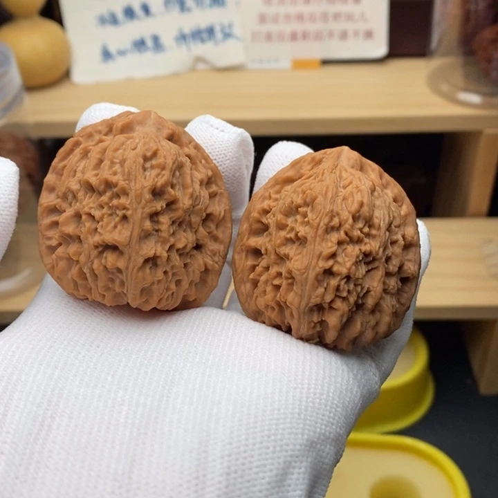 吊坠文玩核桃正三角拉丝高炮毕业43尺2077