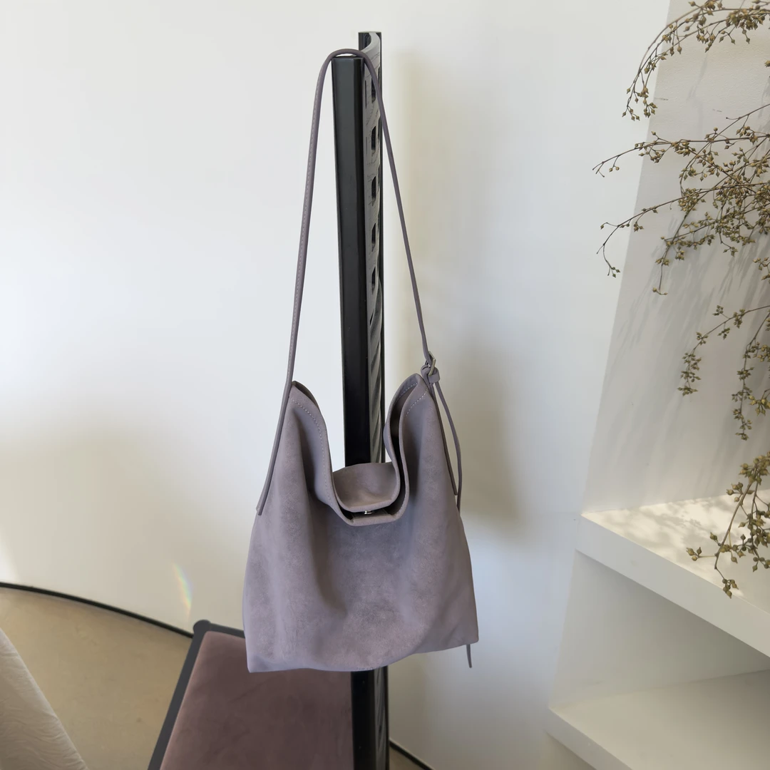 Nora Diary 韩系简约水桶包水洗绒感皮单肩斜挎大容量托特包