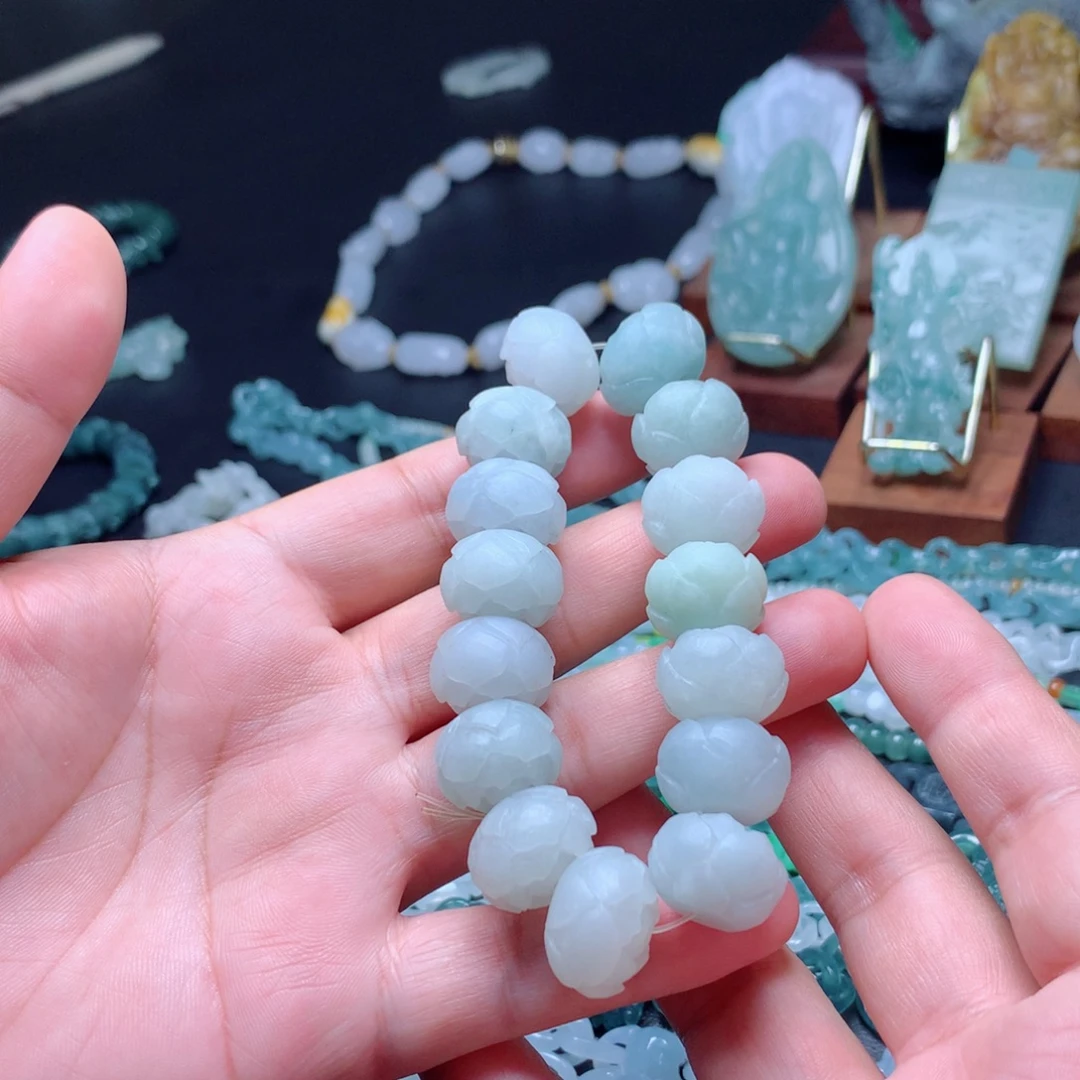 定制翡翠未镶嵌翡翠