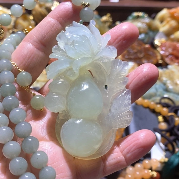 岫玉未镶嵌毛衣链