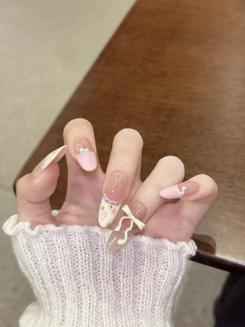 【花田错】蝴蝶结可爱显白高级美甲贴片甲新款甲手工美甲穿戴甲片