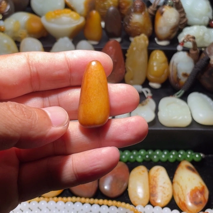 手链未镶嵌和田玉正*