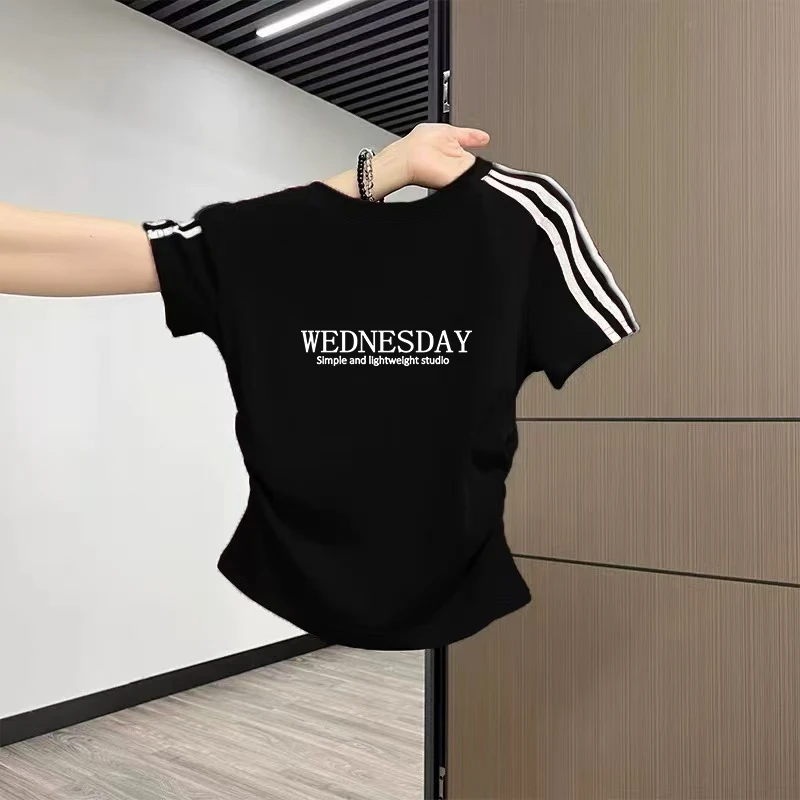 短款正肩上衣三条杠修身短袖T恤女夏季新款美式复古褶皱收腰辣妹