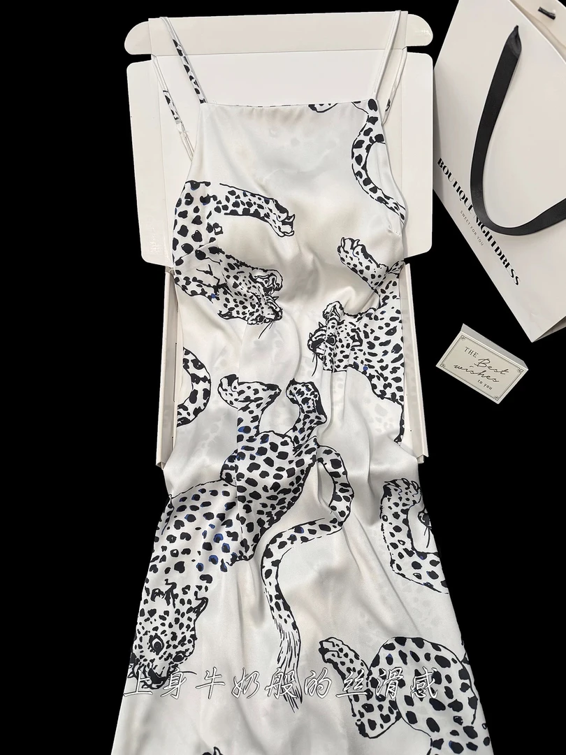 冰丝缎面睡衣女夏季新款爆款度假风豹纹印花吊带睡裙女露背家居服