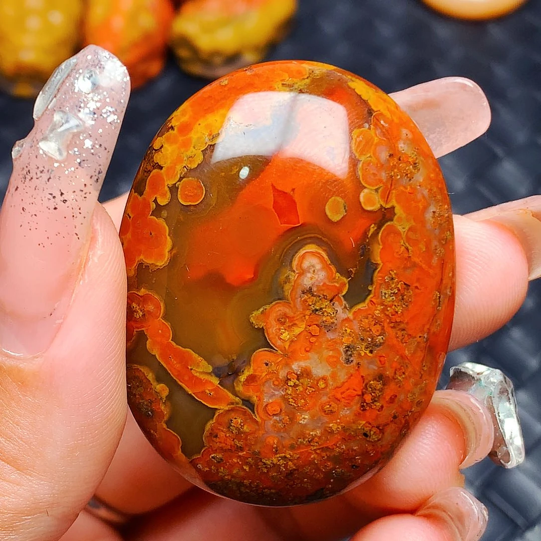 玛瑙/玉髓颈饰未镶嵌广**空