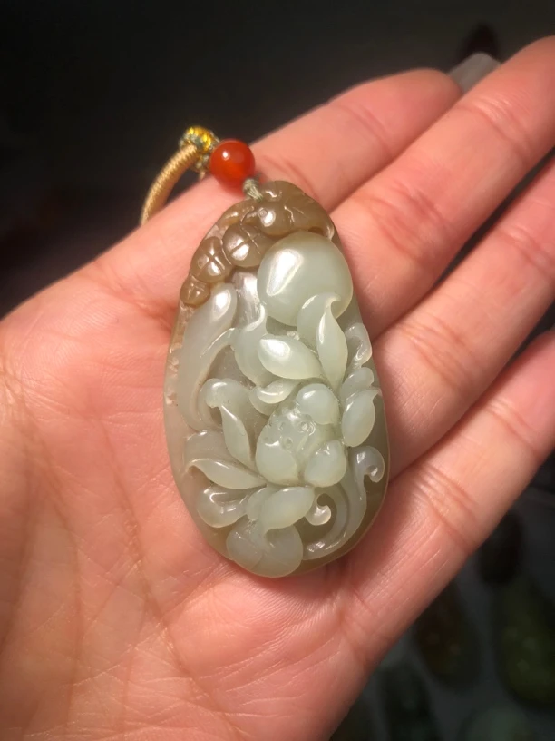 和田玉糖白莲花喜事连连