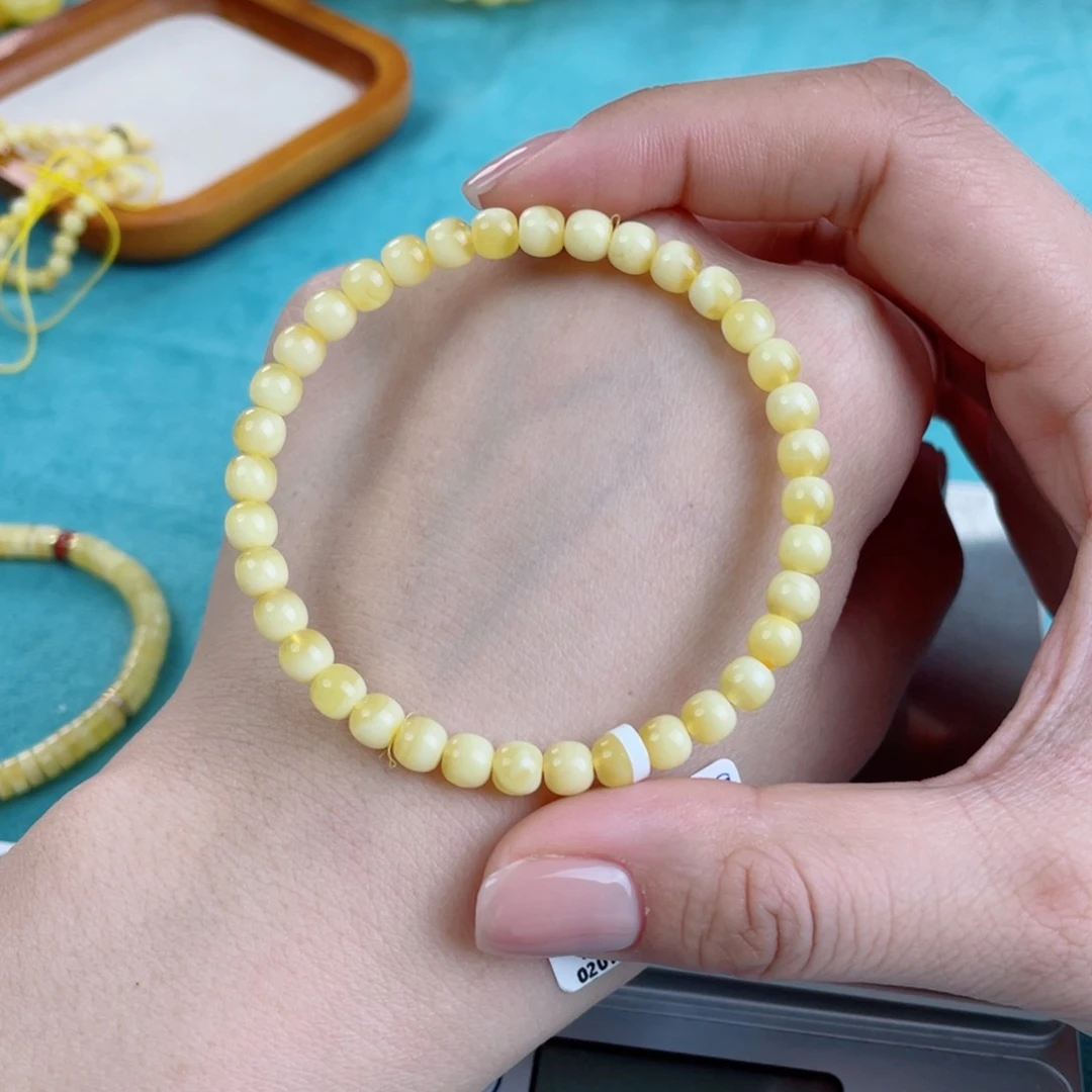 蜜蜡裸石未镶嵌蜜蜡20