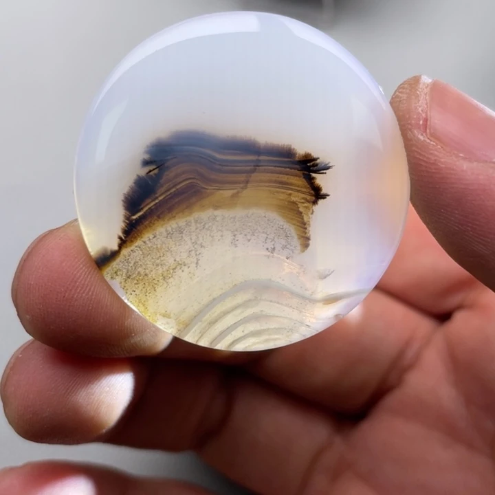 玛瑙/玉髓颈饰未镶嵌路*