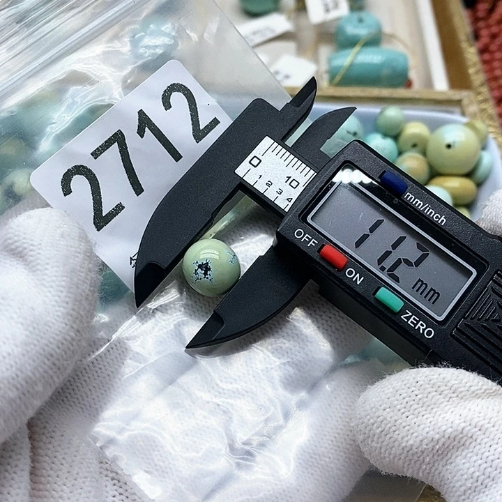 颈饰未镶嵌南红玛瑙