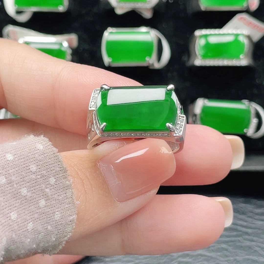 翡翠银S925镶嵌戒指天然A货翡翠没运费险4002