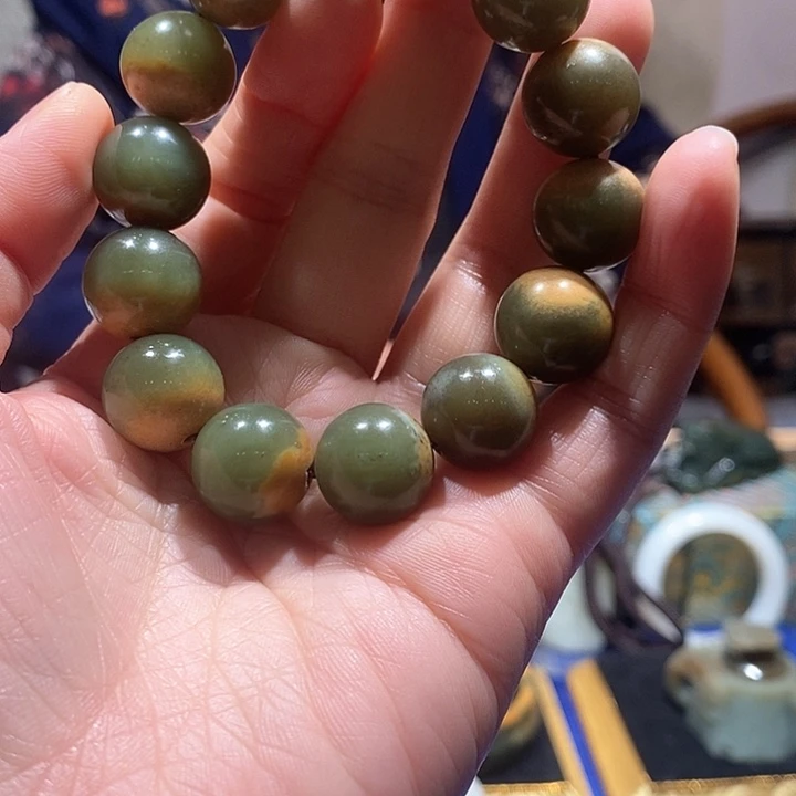 和田玉手链未镶嵌