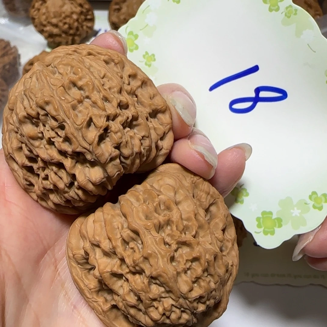 吊坠文玩核桃18号南疆石4.4