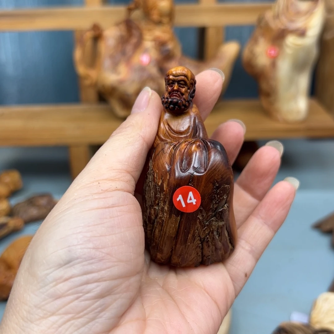 周***木崖柏木摆件手把件