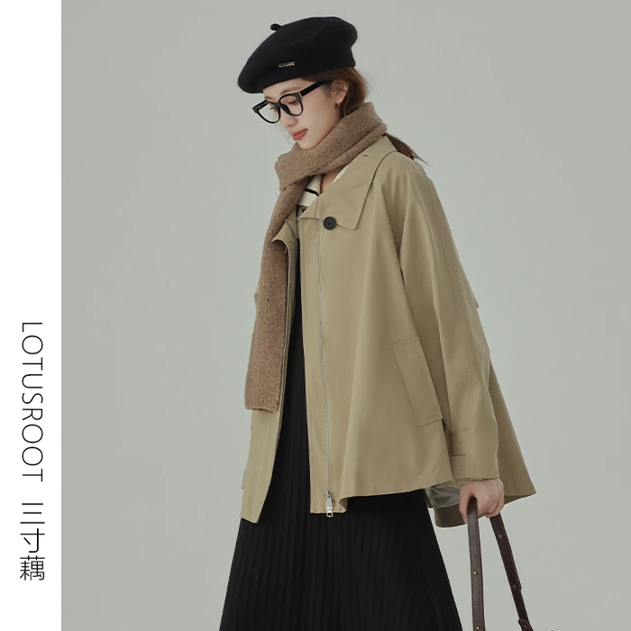 三寸藕【乘风而来】冬季港风复古卡其色立领风衣女宽松高级感3892