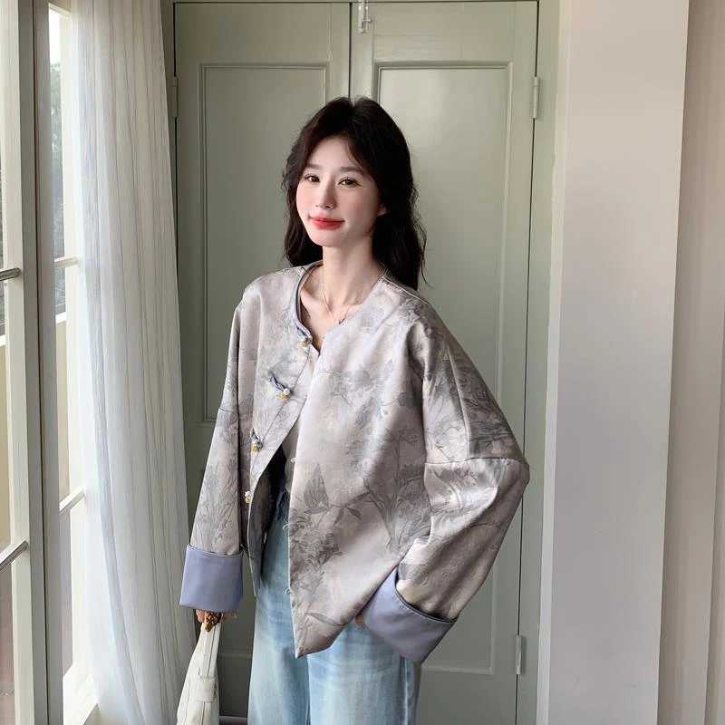 今年流行新中式外套女2025春季新款轻奢高级感国风提花上衣小个子