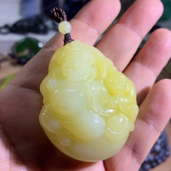 碧***水颈饰未镶嵌和田玉