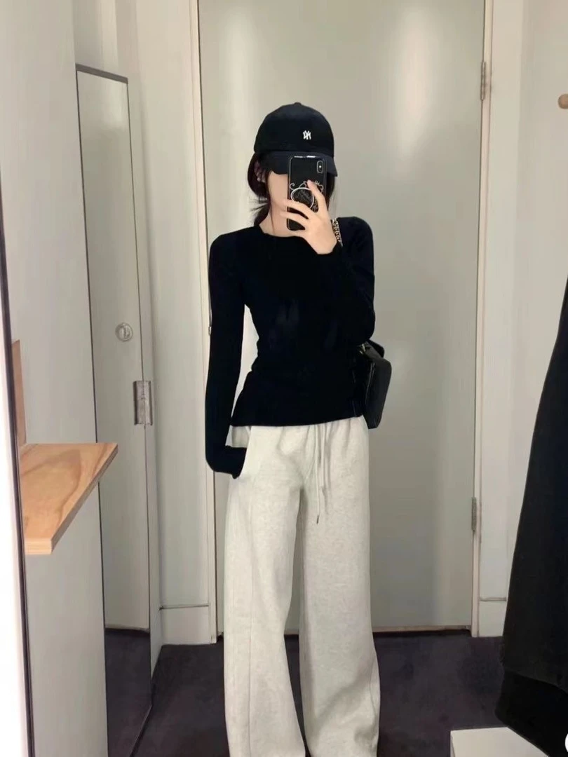 欧货爆款ins风圆领秋冬内搭长袖打底衫t恤女修身显瘦辣妹减龄上衣